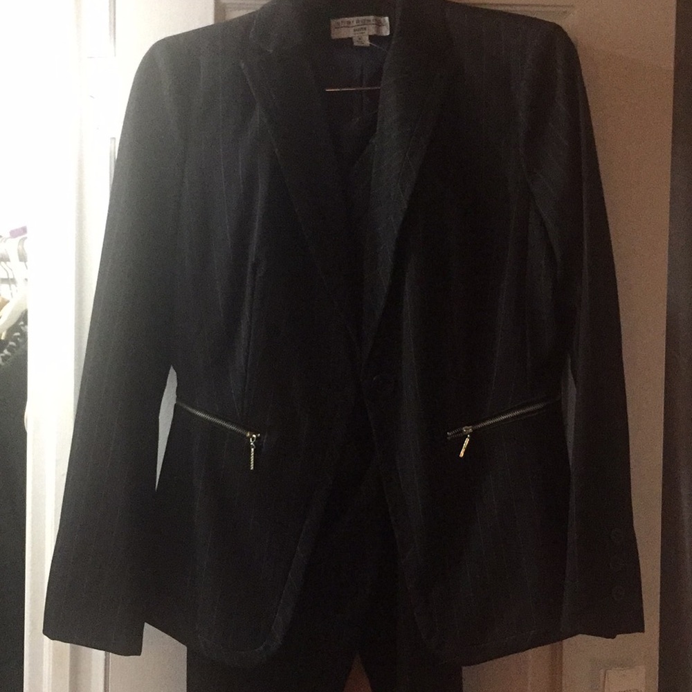 Sharagano pant suit dark grey navy pin stripe. NWT